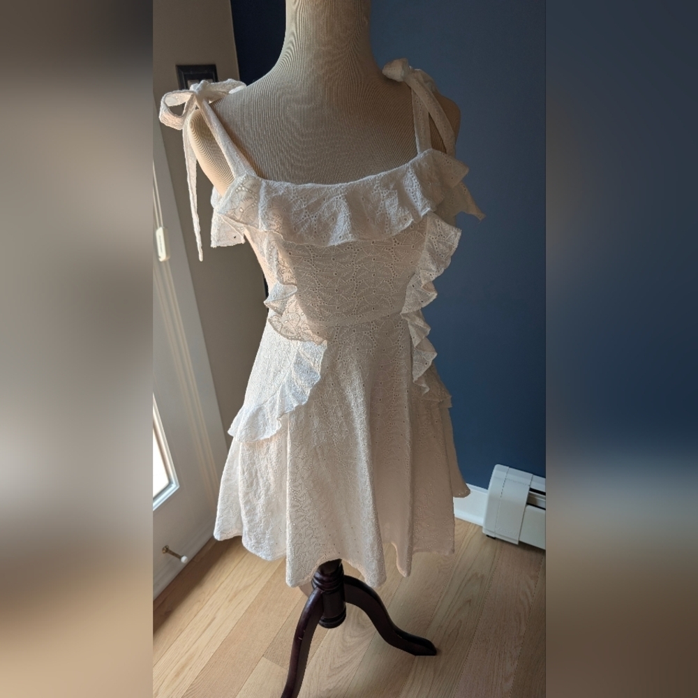Saints & Secrets White Ruffle Dress Size S - Picture 6 of 8